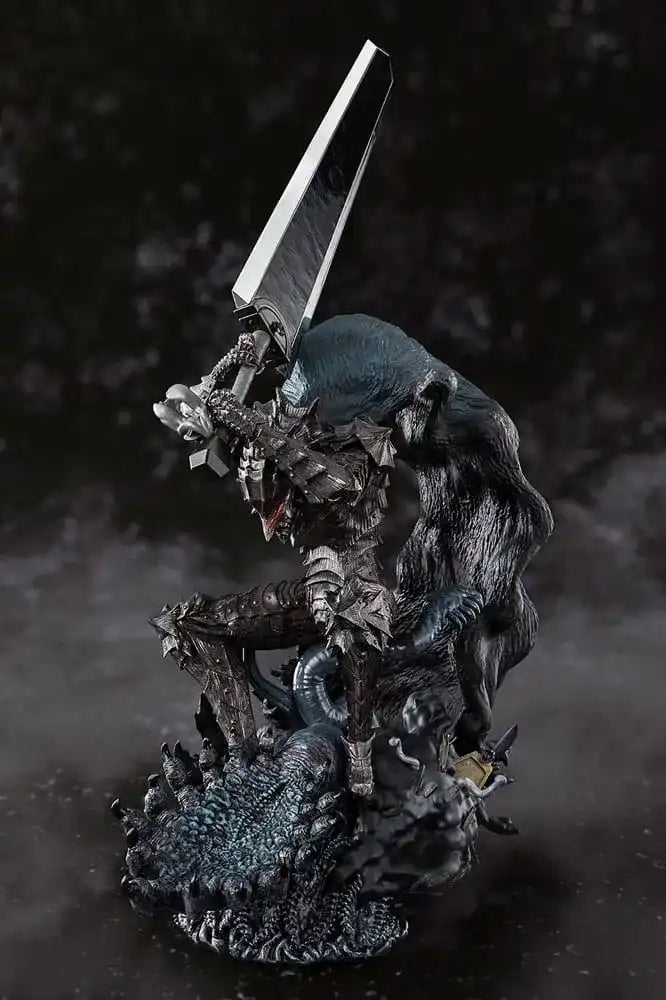Berserk Figuarts ZERO Metallic Touch PVC Statue Guts Berserker Armor 35 cm - Smalltinytoystore