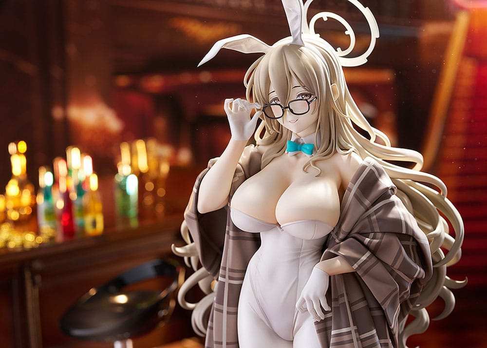 Blue Archive PVC Statue 1/7 Akane Murokasa (Bunny Girl) 30 cm - Smalltinytoystore