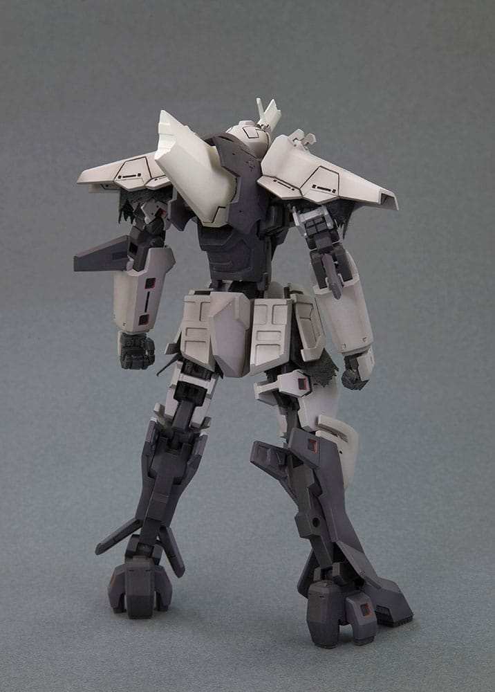 Broken Blade Plastic Model Kit 1/60 Delphine Renewal Ver. 17 cm - Smalltinytoystore