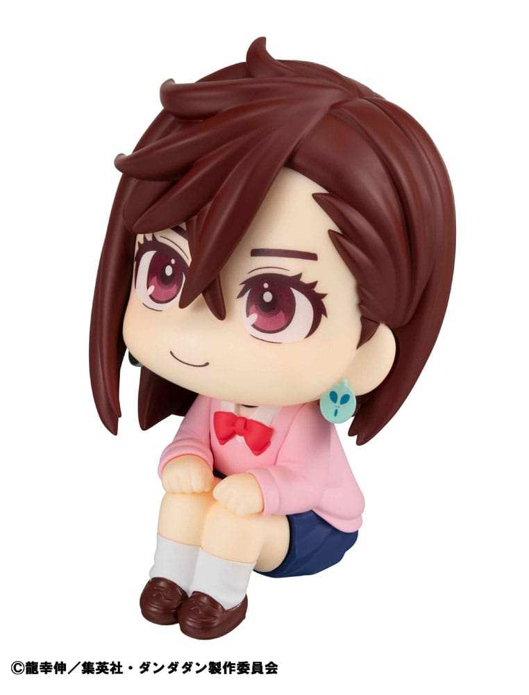 Dandadan Look Up PVC Statue Momo 11 cm - Smalltinytoystore