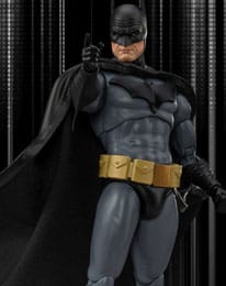 DC Comics Actionfigur Batman 21 cm - Smalltinytoystore
