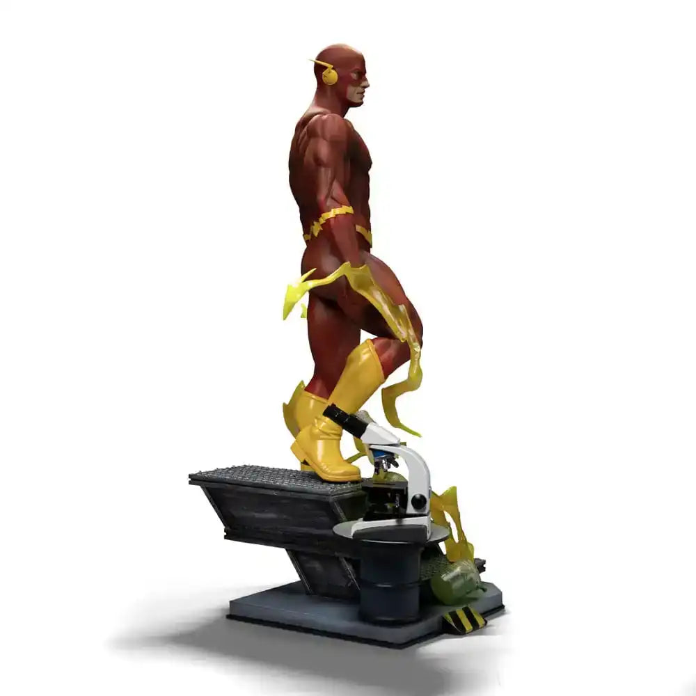 DC Comics Legacy Replica Statue 1/4 Flash 54 cm - Smalltinytoystore