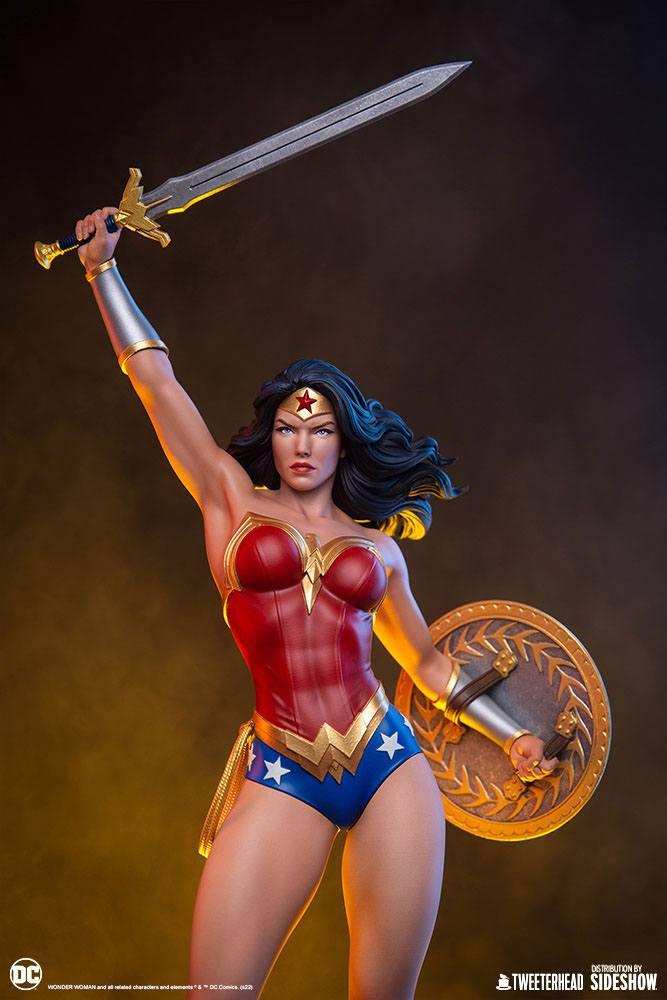 DC Comics Maquette 1/4 Wonder Woman 94 cm - Smalltinytoystore