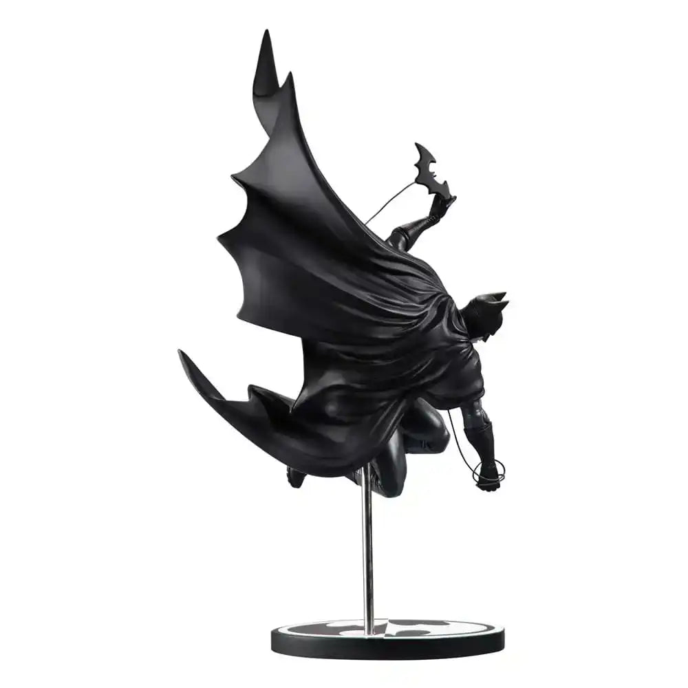 DC Direct Batman Black & White Statue 1/10 Batman by Inhyuk Lee 25 cm - Smalltinytoystore