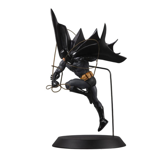 DC Direct Statue DC Designer Series Batman (by Dan Mora) 40 cm - Smalltinytoystore