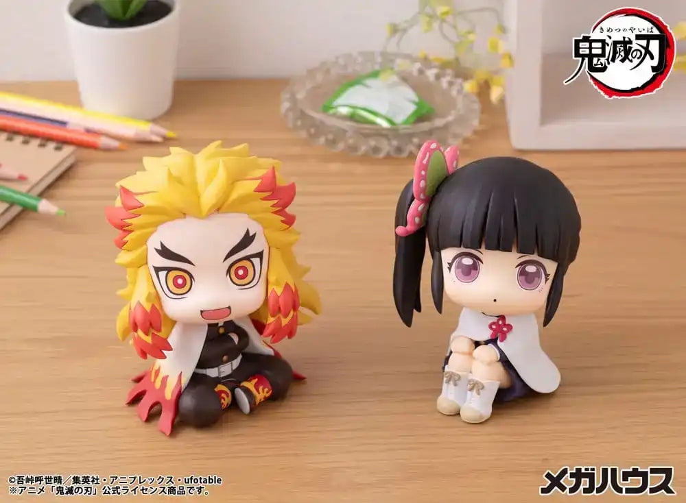 Demon Slayer Kimetsu no Yaiba Look Up PVC Statue Rengoku Kyojuro 11 cm - Smalltinytoystore