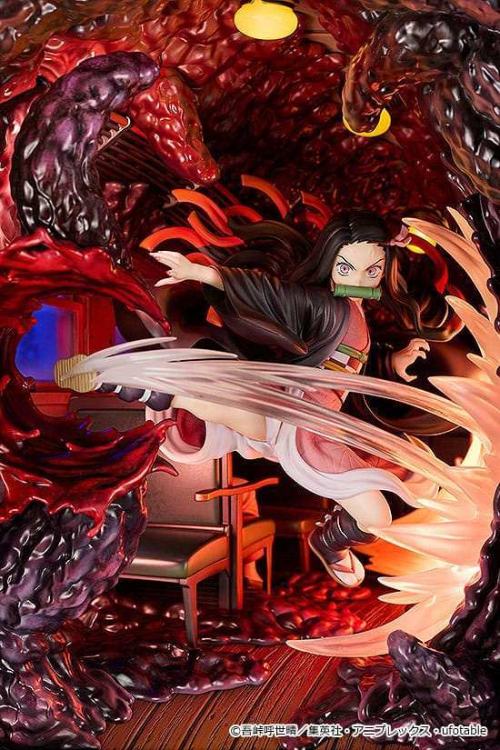 Demon Slayer: Kimetsu no Yaiba PVC Statue Nezuko Kamado: Mugen Train 36 cm - Smalltinytoystore