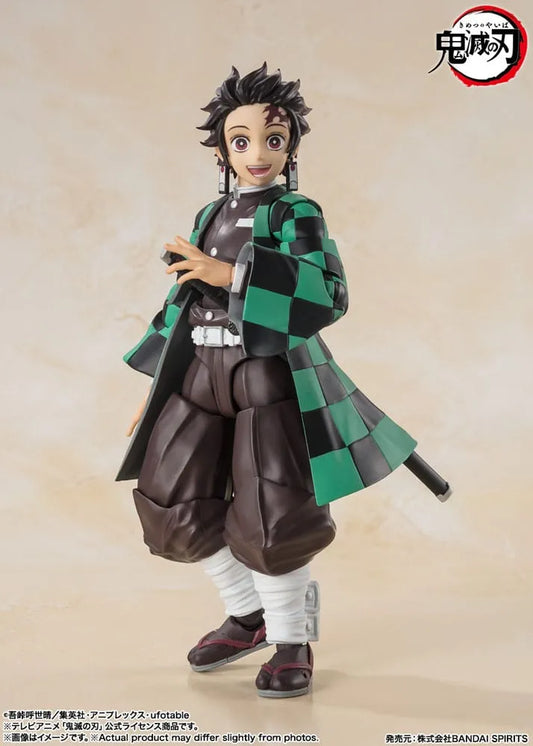 Demon Slayer: Kimetsu no Yaiba S.H. Figuarts Actionfigur Tanjiro Kamado 14 cm - Smalltinytoystore