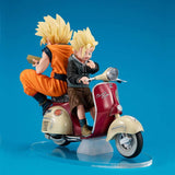 Dragonball Z 05 Desktop Real McCoy PVC Diorama Super Saiyan Son Goku & Super Saiyan Son Gohan & Motorbike 16 cm - Smalltinytoystore