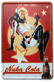 Fallout Me­tall­schild Nuka Cola Girl - Smalltinytoystore