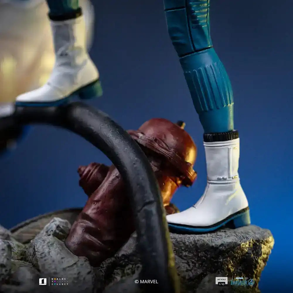 Fantastic Four Art Scale Statue 1/10 Invisible Woman and Franklin 28 cm - Smalltinytoystore