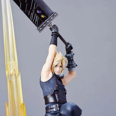 Final Fantasy VII Rebirth PVC Statue Cloud Strife 30 cm - Smalltinytoystore