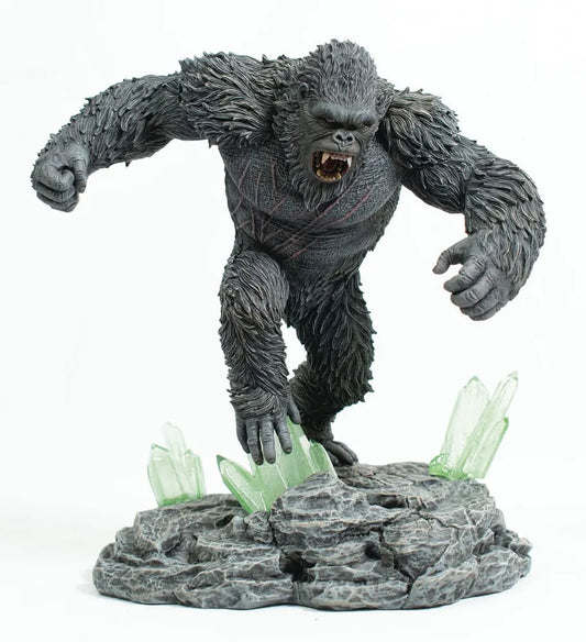Godzilla X Kong: The New Empire Gallery Deluxe PVC Diorama King Kong 23 cm - Smalltinytoystore