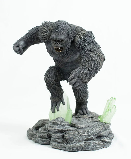 Godzilla X Kong: The New Empire Gallery Deluxe PVC Diorama King Kong 23 cm - Smalltinytoystore