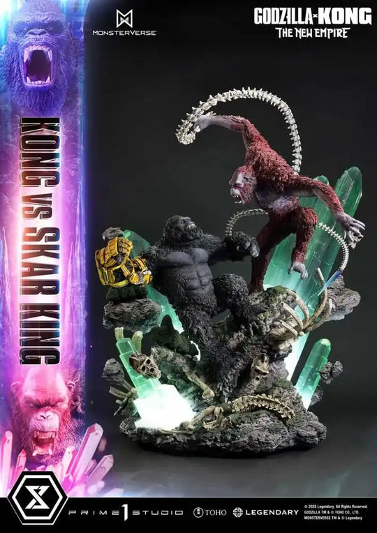 Godzilla x Kong: The New Empire Ultimate Diorama Masterline Series Statue Kong vs Skar King 104 cm - Smalltinytoystore
