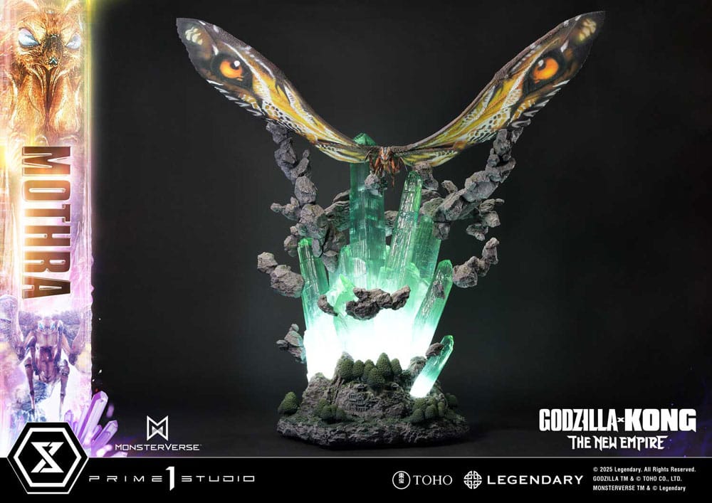 Godzilla x Kong: The New Empire Ultimate Diorama Masterline Series Statue Mothra 113 cm - Smalltinytoystore