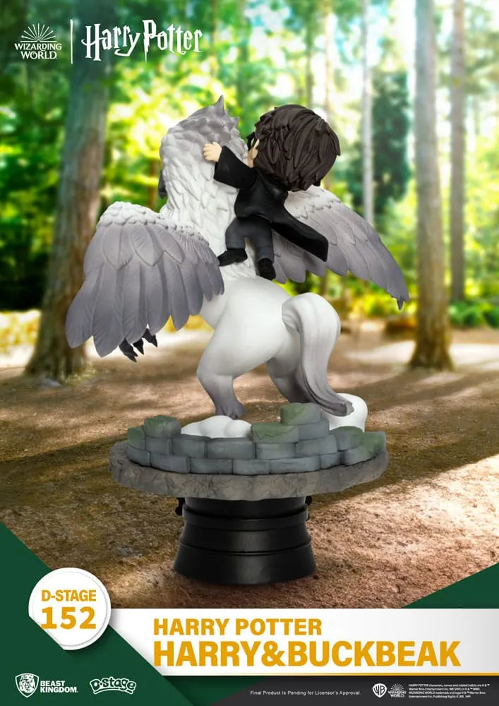 Harry Potter D-Stage PVC Diorama Harry & Buckbeak 16 cm - Smalltinytoystore