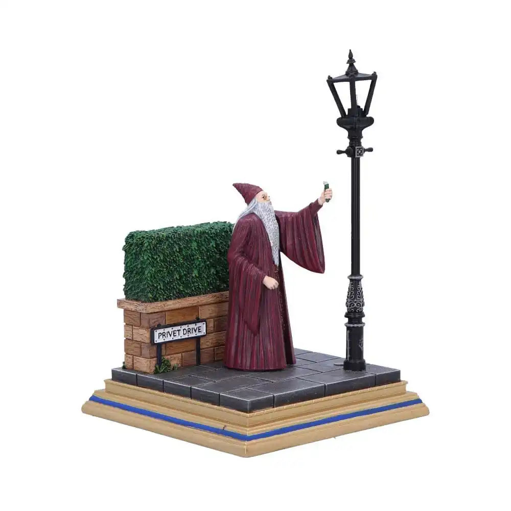 Harry Potter Figur Privet Drive Light Up 19 cm - Smalltinytoystore