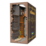 Harry Potter Tiny Adventures Book Nook Mini-Diorama Winkelgasse 23 cm - Smalltinytoystore