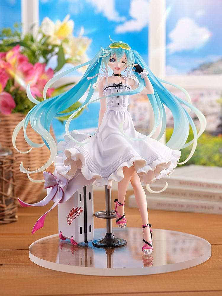 Hatsune Miku GT Project Original PVC Statue 1/7 Vacation Style Ver. 24 cm - Smalltinytoystore