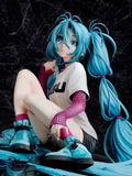 Hatsune Miku Statue 1/4 Yoneyama Mai The Latest Street Style "Cute" Limited Edition 17 cm - Smalltinytoystore