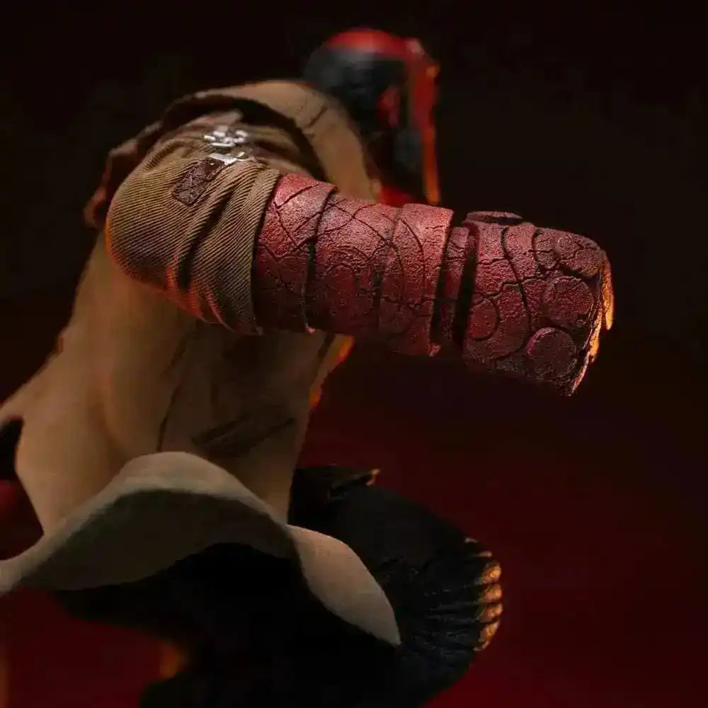 Hellboy 2 BDS Art Scale Statue 1/10 Hellboy 34 cm - Smalltinytoystore
