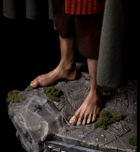 Herr der Ringe Life-Size Statue Frodo 152 cm - Smalltinytoystore