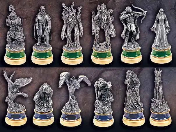 Herr der Ringe Schachfiguren Die Zwei Tuerme Ergaenzungs-Set - Smalltinytoystore