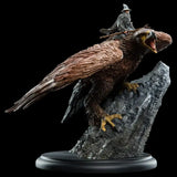 Herr der Ringe Statue Gandalf on Gwaihir 15 cm - Smalltinytoystore