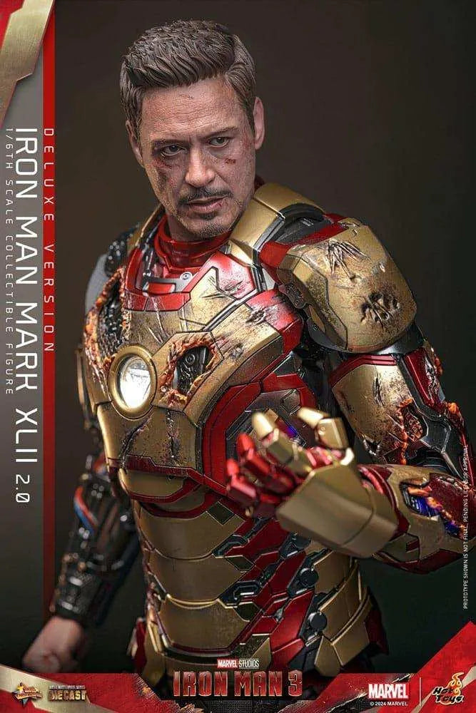 Iron Man 3 Movie Masterpiece Diecast 1/6 Iron Man Mark XLII (2.0) Deluxe HOT TOYS - Smalltinytoystore