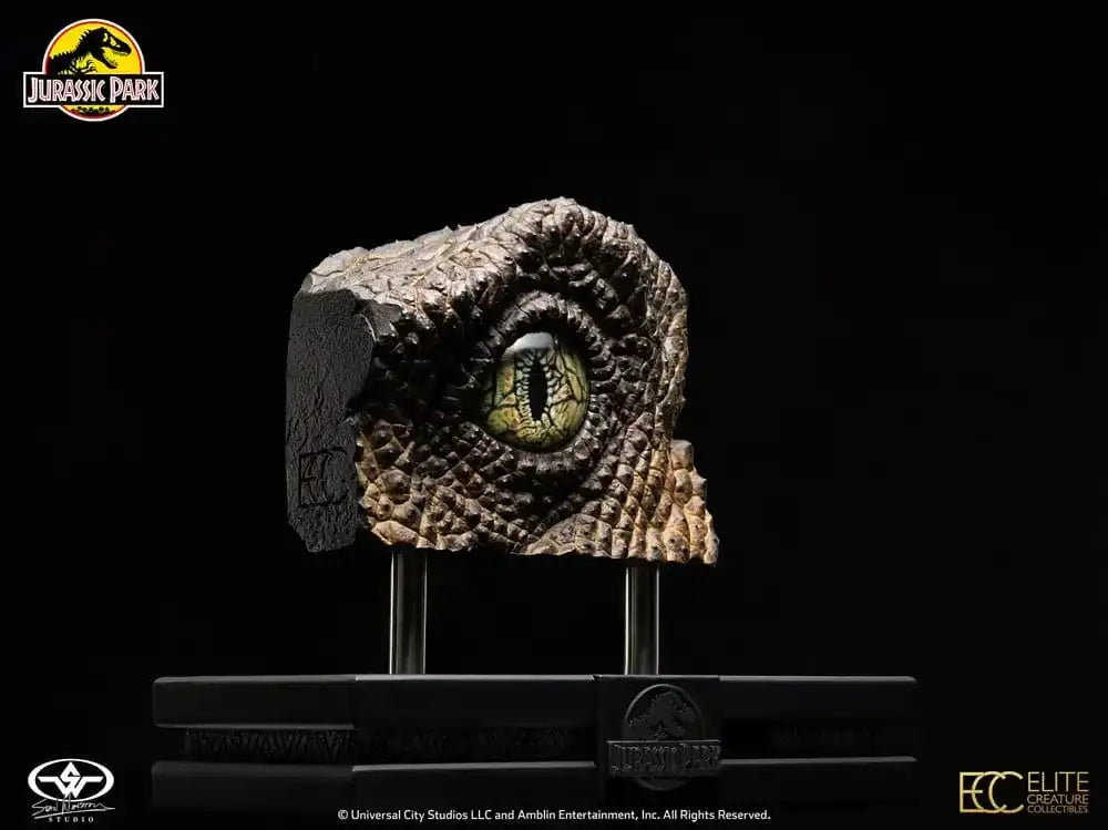 Jurassic Park 1/1 Replik Velociraptor Eye 23 cm - Smalltinytoystore