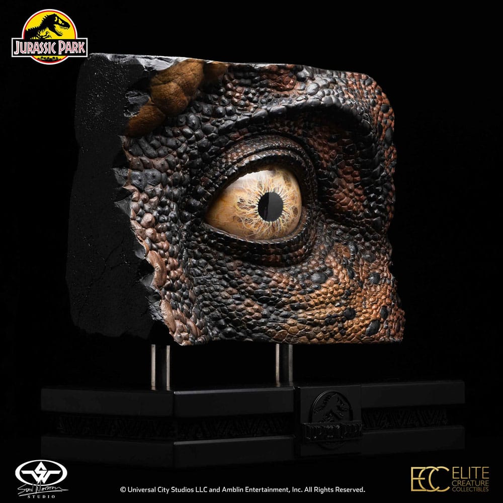 Jurassic Park Replik Screen-Used SWS T-Rex Eye 32 cm - Smalltinytoystore