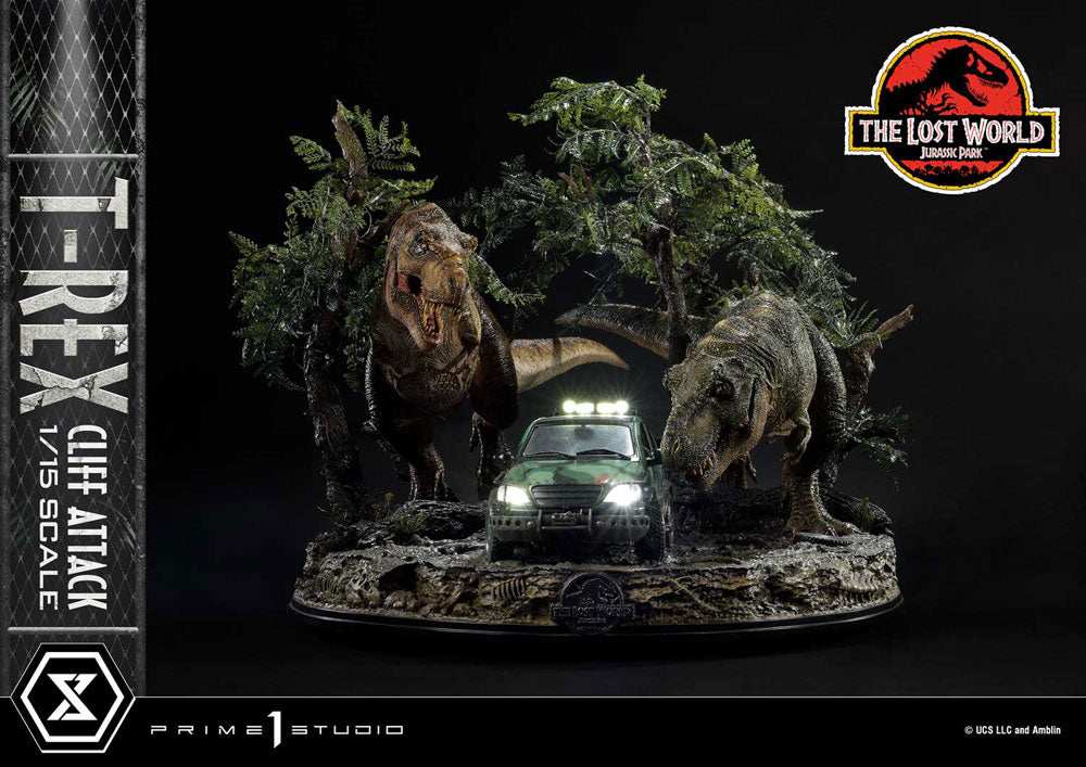 Jurassic World: The Lost World Statue 1/15 T-Rex Cliff Attack 53 cm - Smalltinytoystore