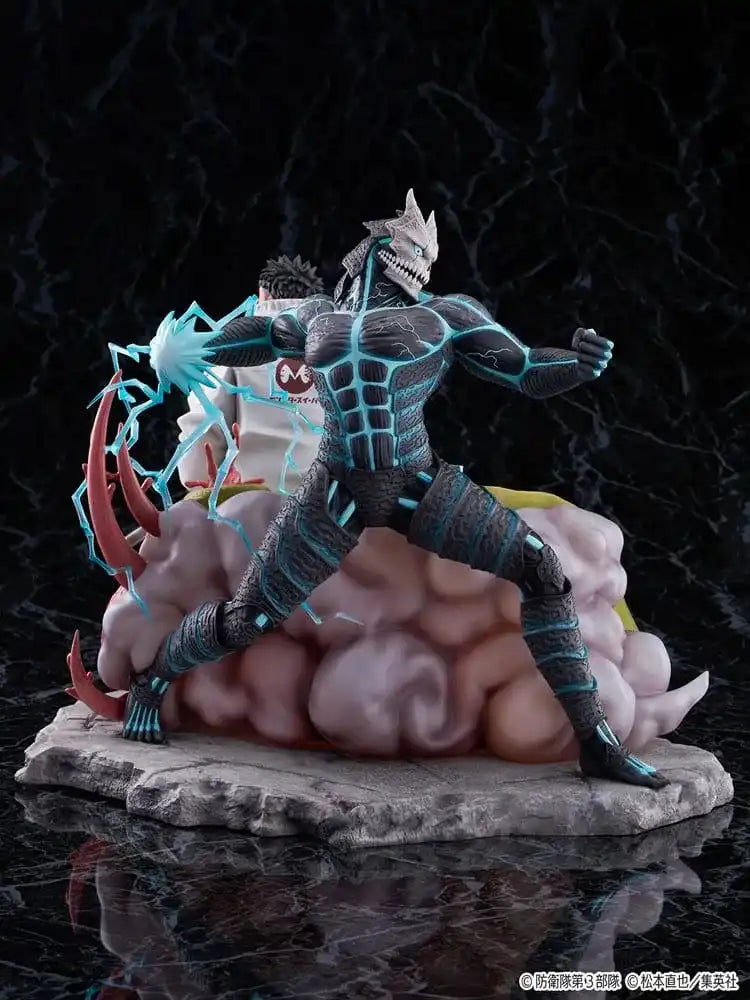 Kaiju No.8 SHIBUYA SCRAMBLE FIGURE PVC Statue 1/7 Kaiju No.8 & Kafka Hibino 29 cm