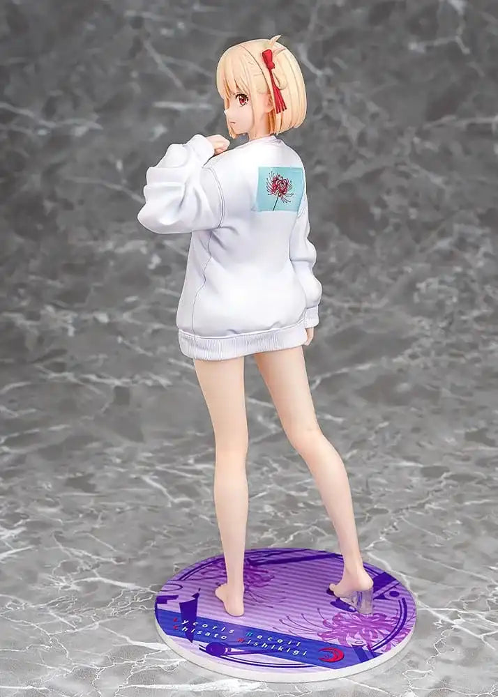Lycoris Recoil PVC Statue 1/7 Chisato Nishikigi: Oversized Sweatshirt Ver. 25 cm - Smalltinytoystore