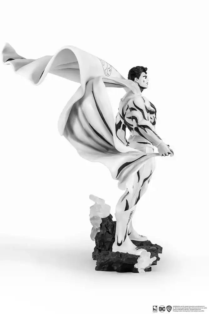 Man of Steel PX PVC Statue 1/8 SDCC 2024 Superman Black & White Version 36 cm - Smalltinytoystore