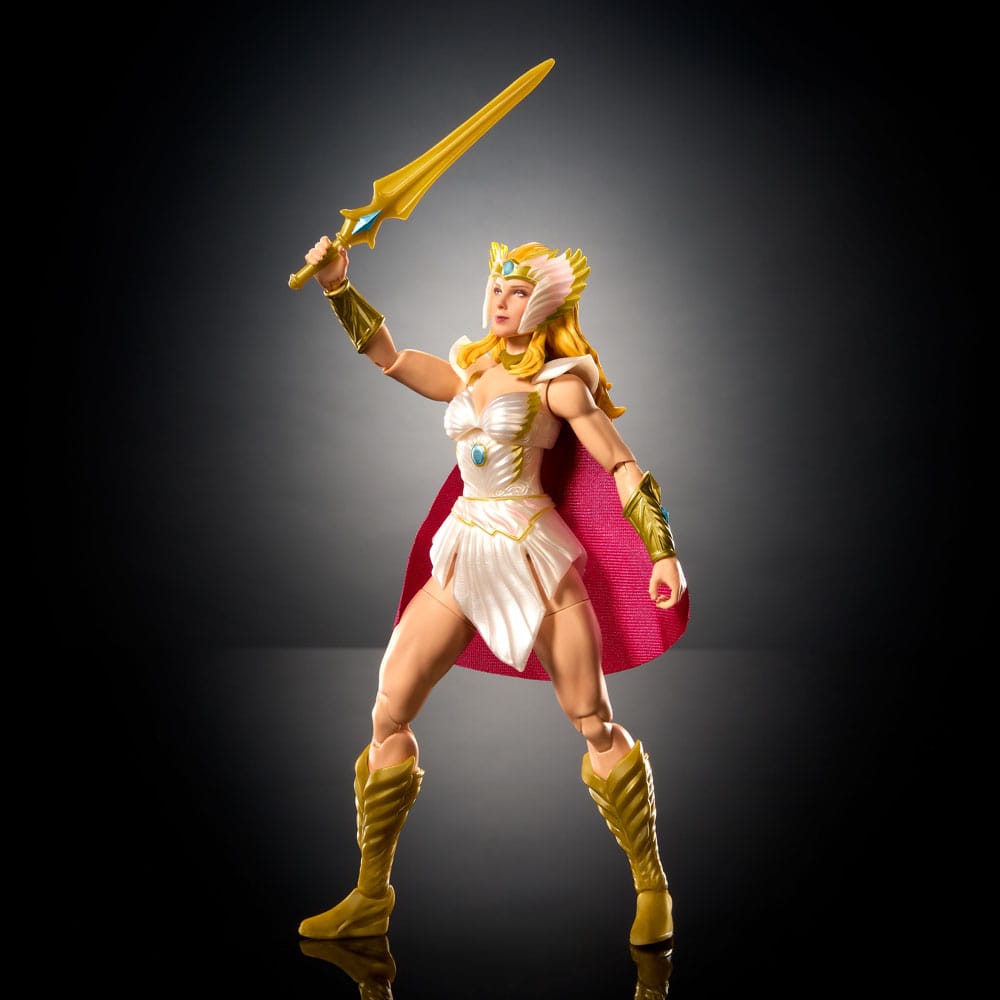 Masters of the Universe Core New Etheria Actionfigur She-Ra 18 cm - Smalltinytoystore