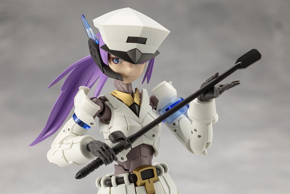 Megalomaria Unlimited Universe Plastic Model Kit Vanguard Leader 16 cm - Smalltinytoystore