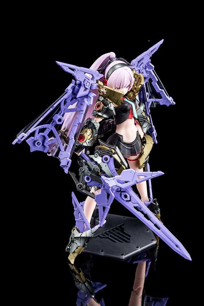 Megami Device Plastic Model Kit 1/1 Buster Doll Paladin Darkness Claw 17 cm - Smalltinytoystore