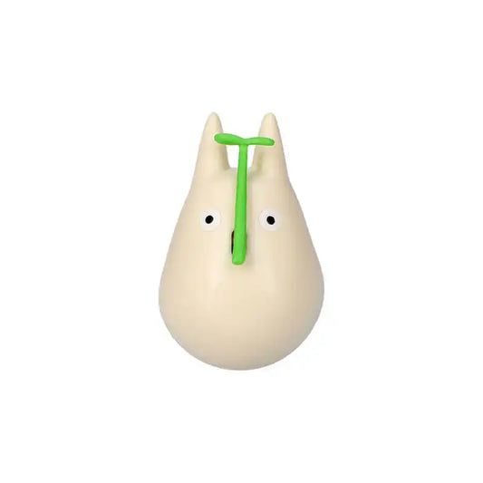 Mein Nachbar Totoro Figur mit rundem Boden Small Totoro with leaf 5 cm - Smalltinytoystore