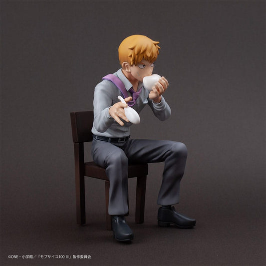 Mob Psycho 100 III x Bunbougu Cafe 2022 PVC Statue Arataka Reigen 14 cm - Smalltinytoystore