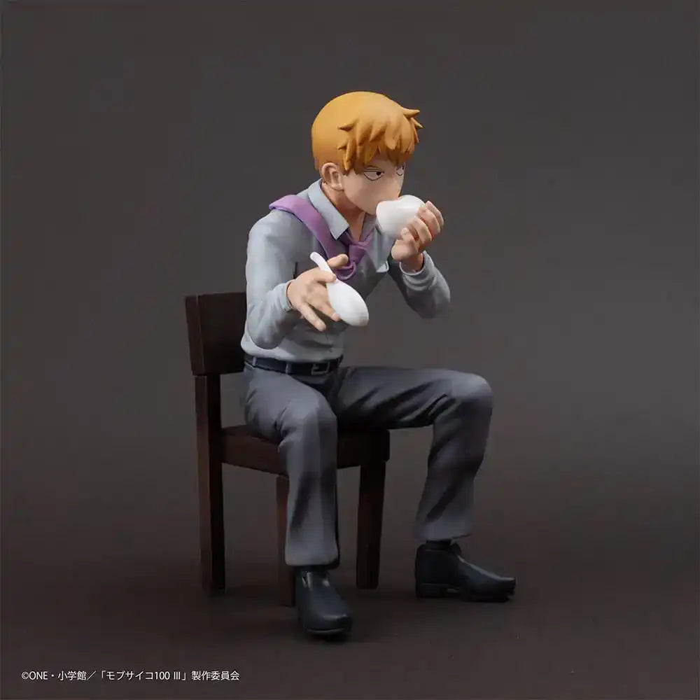 Mob Psycho 100 III x Bunbougu Cafe 2022 PVC Statue Arataka Reigen 14 cm - Smalltinytoystore