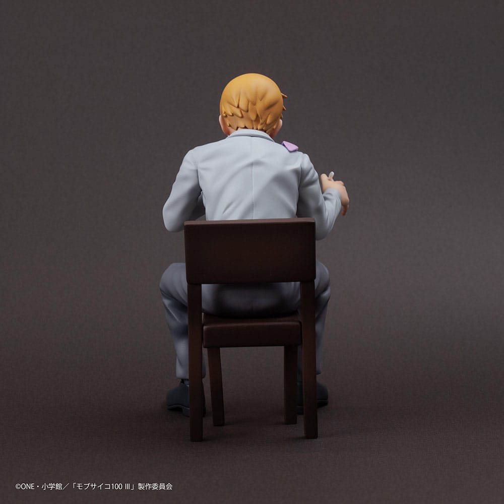 Mob Psycho 100 III x Bunbougu Cafe 2022 PVC Statue Arataka Reigen 14 cm - Smalltinytoystore