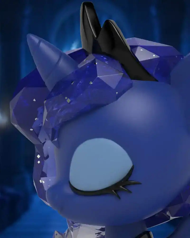My Little Pony Vinyl Figure Princess Luna Memories Edition 15 cm - Smalltinytoystore
