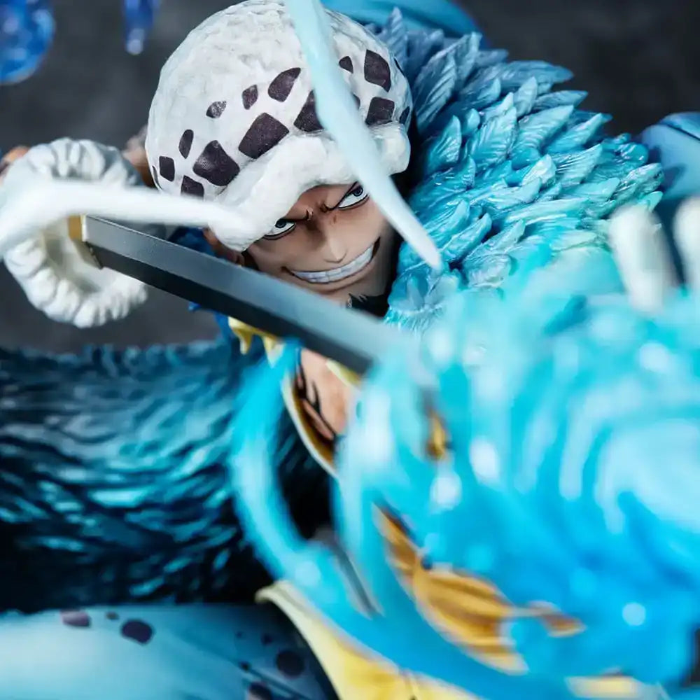 One Piece Portrait Of Pirates WA-MAXIMUM PVC Statue Trafalgar Law The Surgeon of Death Awaken Ver. 27 cm - Smalltinytoystore