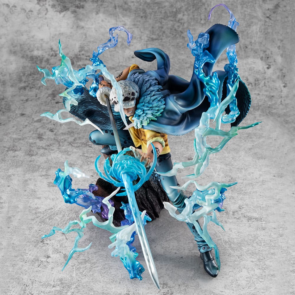 One Piece Portrait Of Pirates WA-MAXIMUM PVC Statue Trafalgar Law The Surgeon of Death Awaken Ver. 27 cm - Smalltinytoystore