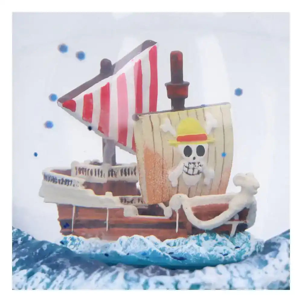 One Piece Schneekugel Going Merry 17 cm - Smalltinytoystore