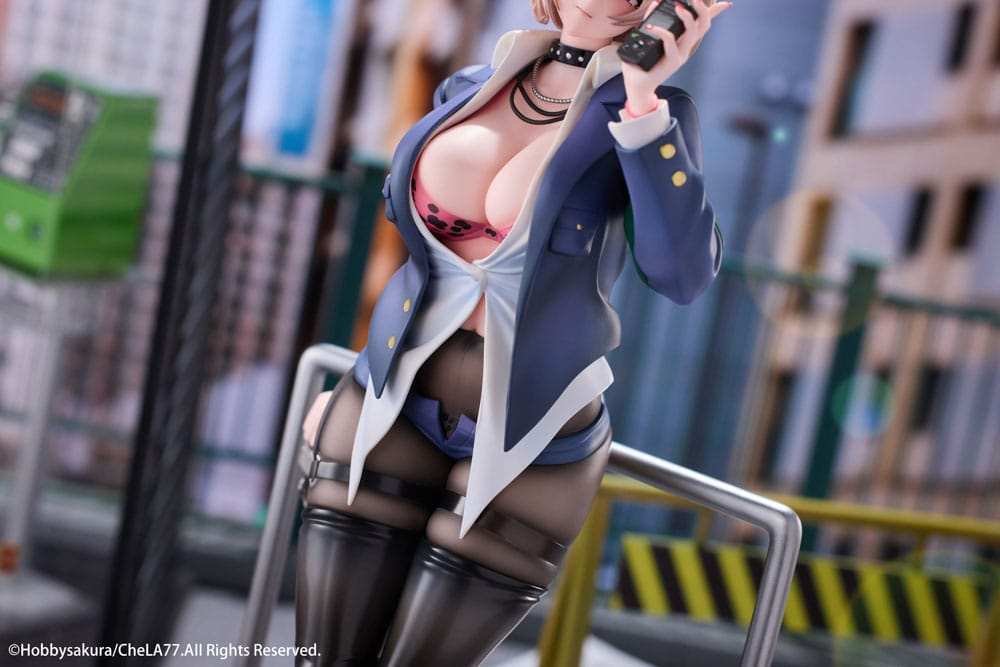 Original Illustration PVC Statue 1/6 Naughty Police Woman Illustration by CheLA77 Limited Edition 27 cm - Smalltinytoystore