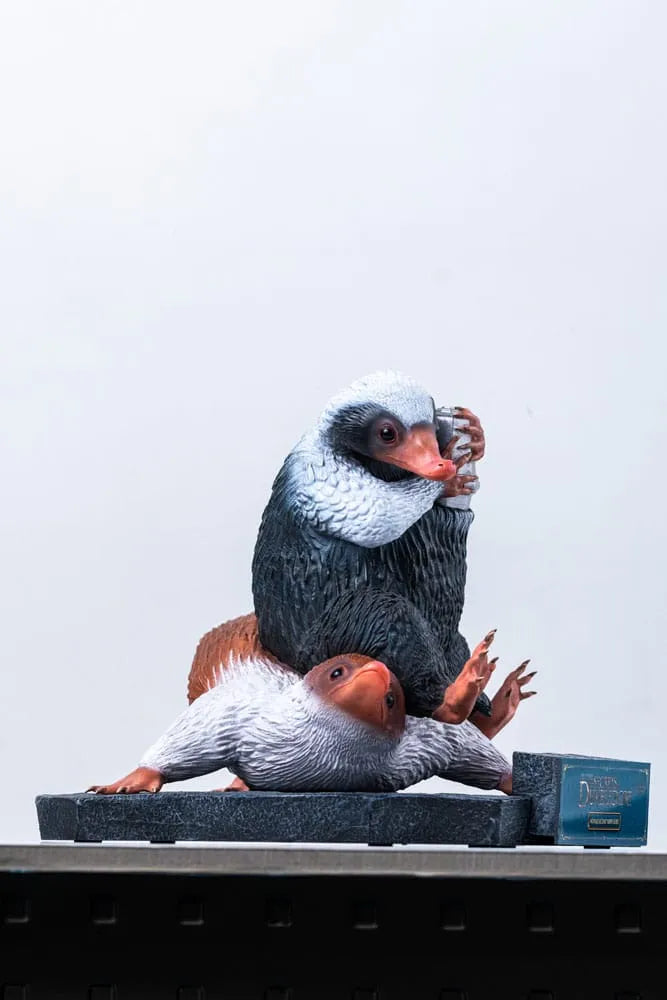 Phantastische Tierwesen Life-Size Statue Niffler 2 22 cm - Smalltinytoystore