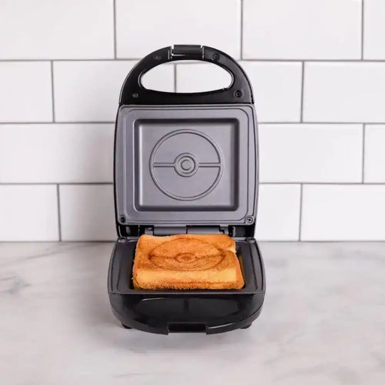 Pokémon Sandwichmaker Pokéball - Smalltinytoystore
